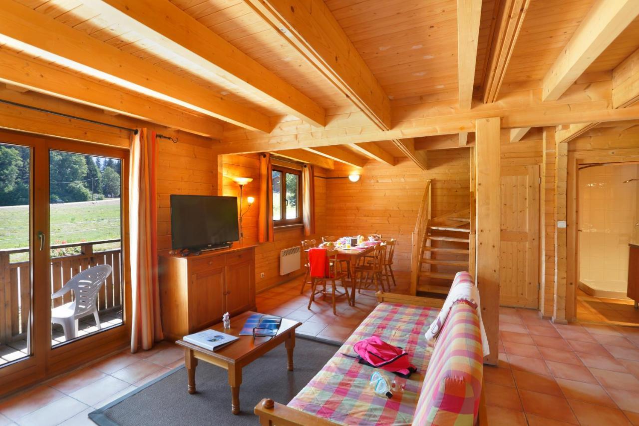 Residence Nemea Les Chalets Du Bois De Champelle Morillon Exterior foto
