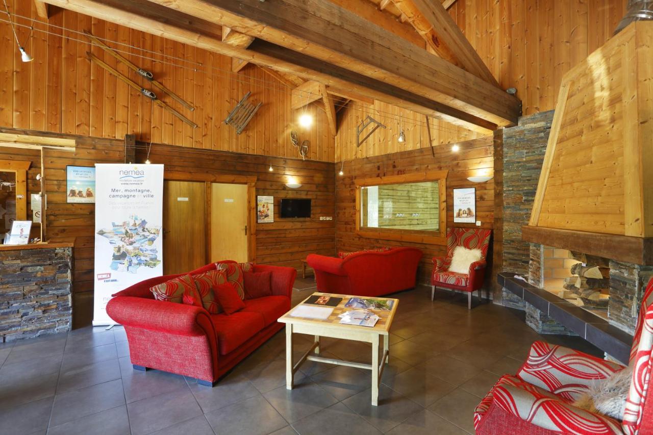 Residence Nemea Les Chalets Du Bois De Champelle Morillon Exterior foto