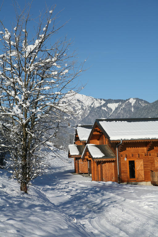 Residence Nemea Les Chalets Du Bois De Champelle Morillon Exterior foto